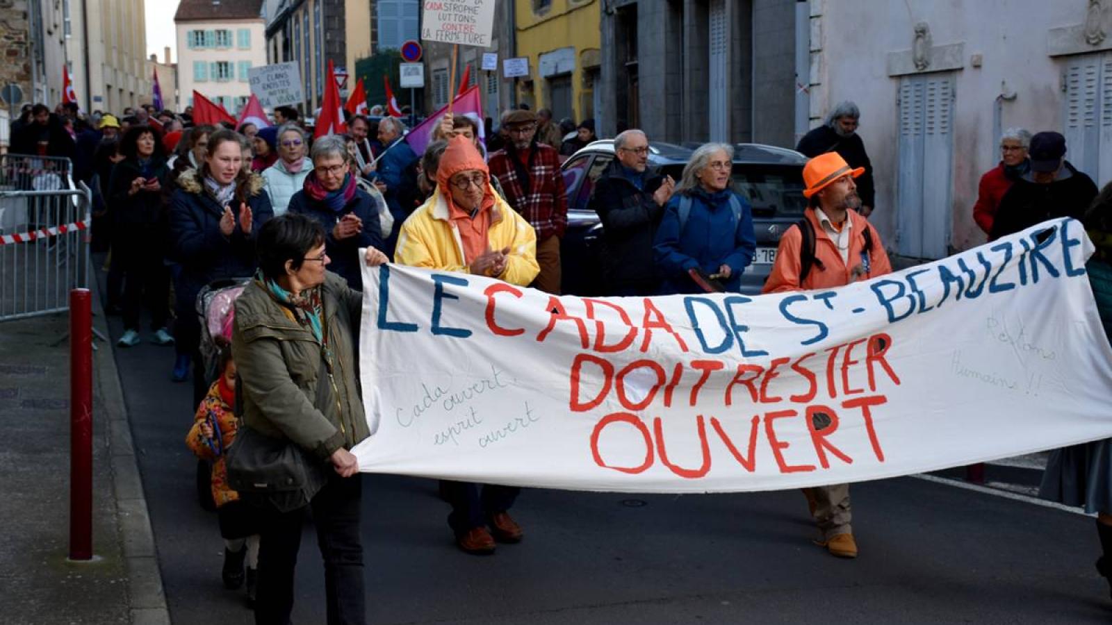 25 mars